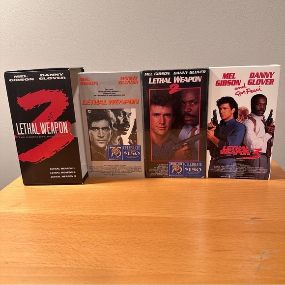 (4) VHS FULL Lethal Weapon 1,2,3 & 4 Mel Gibson Danny Glover,R, Action Adventure - Picture 1 of 14